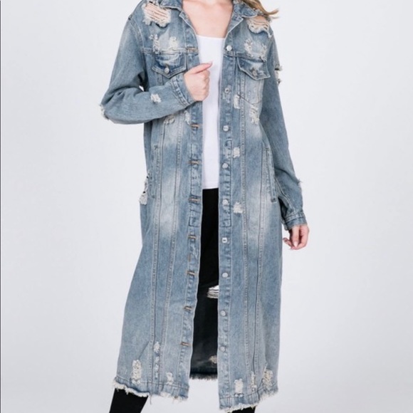 Women Plus Size Long Denim Distressed Jacket! - Picture 1 of 11